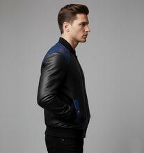 Laden Sie das Bild in den Galerie-Viewer, Herren-Lederbomberjacke in Schwarz & Königsblau – zweifarbig im Varsity-Stil