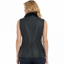 Laden Sie das Bild in den Galerie-Viewer, Women's Black Shearling Vest
