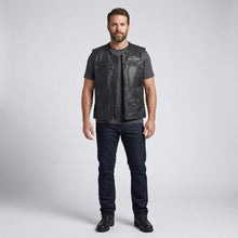 Laden Sie das Bild in den Galerie-Viewer, Herren-Lederweste „Passing Link“ – Biker-Club-Weste im Harley-Stil