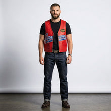 Laden Sie das Bild in den Galerie-Viewer, Rote Spinnennetz-Lederweste – Auffälliger Streetwear-Biker-Stil