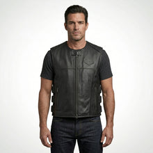 Laden Sie das Bild in den Galerie-Viewer, TXR Shooter Herren-Leder-Motorradweste – Klassische Biker-Edition
