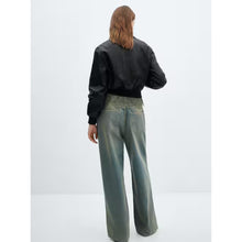 Laden Sie das Bild in den Galerie-Viewer, Damen Vintage Handmade Bomber-Lederjacke