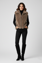 Load image into Gallery viewer, Women's Beige Shearling Fur Vest