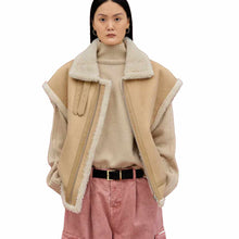 Load image into Gallery viewer, Womens Shearling Vest