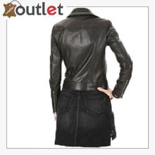 Laden Sie das Bild in den Galerie-Viewer, Silver Studded Biker Jacket with Pins
