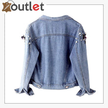 Laden Sie das Bild in den Galerie-Viewer, Stylish Denim Studded Jacket For Women