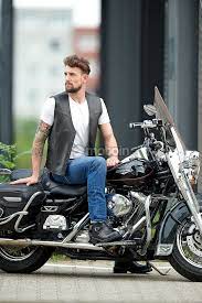 Understanding-the-Different-Types-of-Motorcycle-Vests Leather Outlet