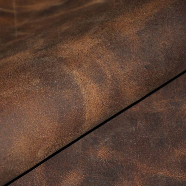 What-is-the-difference-between-Cowhide-Leather-Crazy-Horse-Leather Leather Outlet