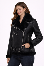 Laden Sie das Bild in den Galerie-Viewer, Damen Moya V schwarze Shearling Aviator Moto Jacke
