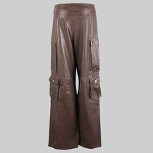 Laden Sie das Bild in den Galerie-Viewer, Damen Cargohose aus braunem Leder – Weite Utility-Hose aus Echtleder
