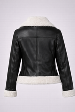 Laden Sie das Bild in den Galerie-Viewer, Women's Black Leather Shearling Jacket
