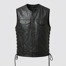 Laden Sie das Bild in den Galerie-Viewer, Men’s Black Sheepskin Leather Biker Vest – Premium Motorcycle Vest
