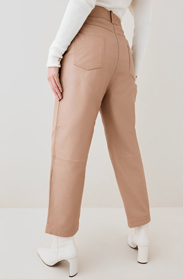 Damenklassiker beigefarbene Lederhose