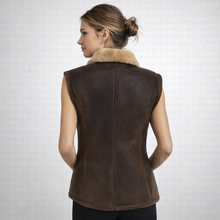 Laden Sie das Bild in den Galerie-Viewer, Women's Leather Shearling Vest

