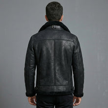 Laden Sie das Bild in den Galerie-Viewer, B3 Shearling Leather Jacket _ Men's Flying Jacket
