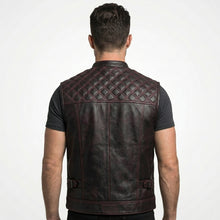 Laden Sie das Bild in den Galerie-Viewer, Men’s Leather Motorcycle Vest with Diamond Stitch – Biker Riding Vest
