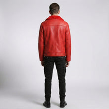 Laden Sie das Bild in den Galerie-Viewer, Men’s Red Shearling Leather Trucker Jacket – Winter Sherpa Lined Coat
