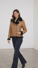 Load and play video in Gallery viewer, Women’s Moya Aviator Tan Leather Jacket
