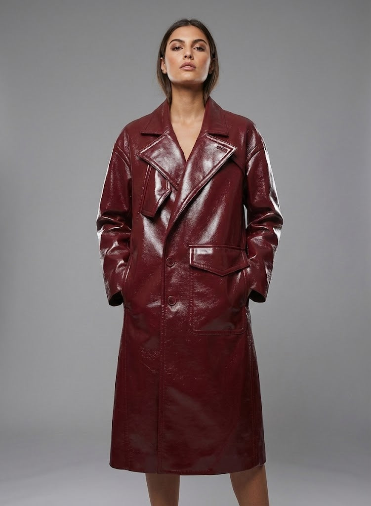 Women’s Double-Breasted Leather Trench Coat – Elegant Classic Long Overcoat